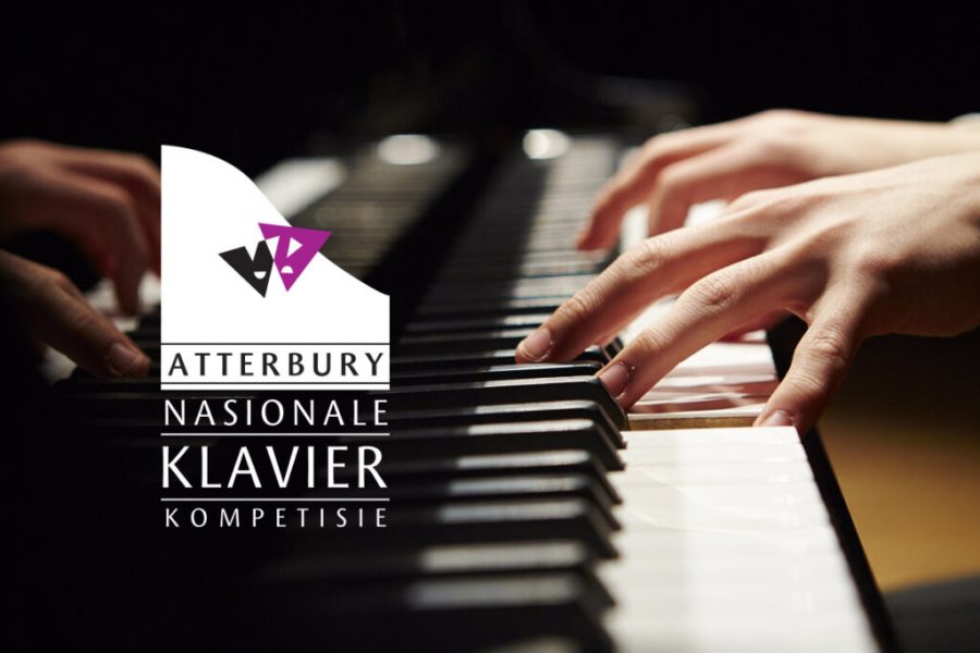 Kom luister na ons jong pianiste!