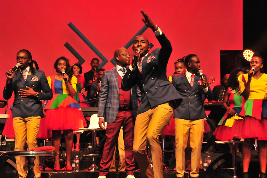 Heart of Worship in concert