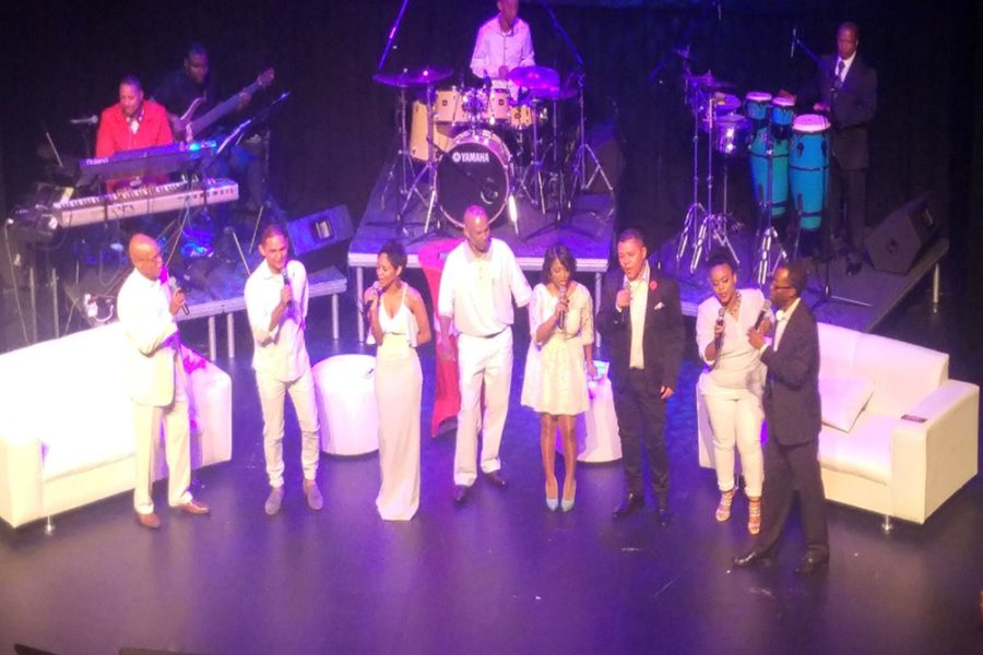 Ou Krismis met Brown Suga and Friends