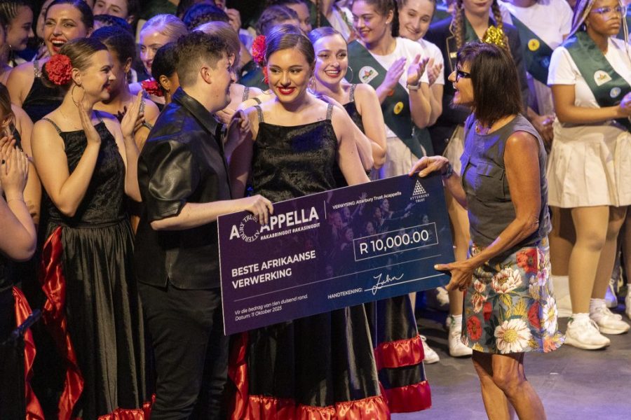 Acappella laat die verhoog dreun!