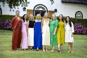 Die Atterbury Trust-span en Surisa Schwalb heel regs Die Atterbury Trust-span en Surisa Schwalb heel regs